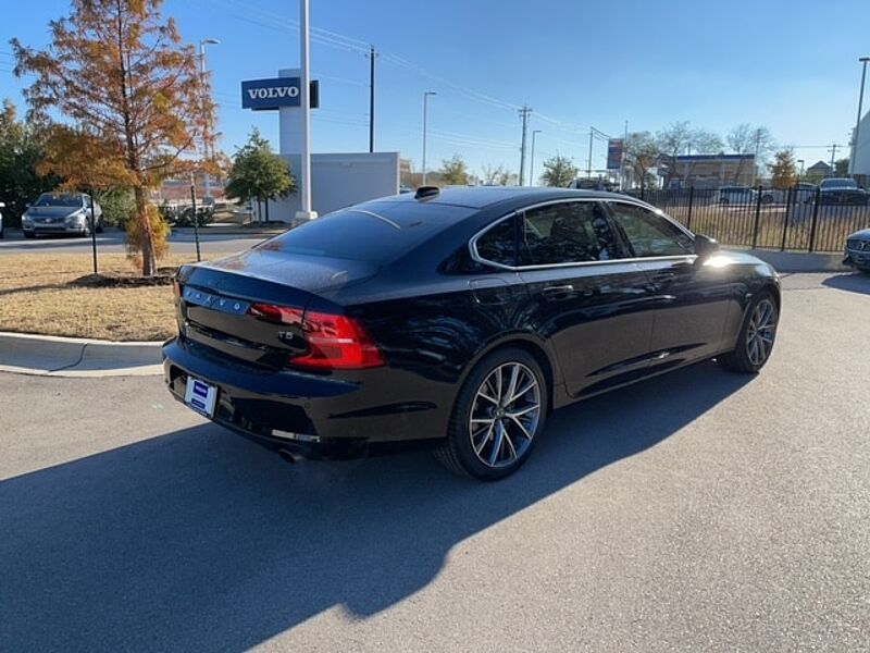 Volvo S90 T5 FWD Momentum CPO│Black│2018│19,984 mi│Austin